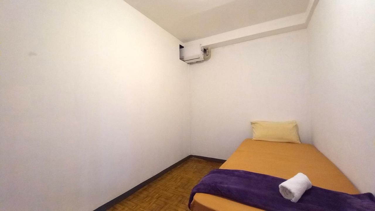 Dc Hotel & Hostel 라부안 바조 외부 사진