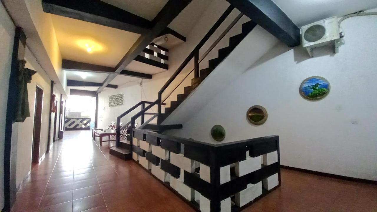 Dc Hotel & Hostel 라부안 바조 외부 사진